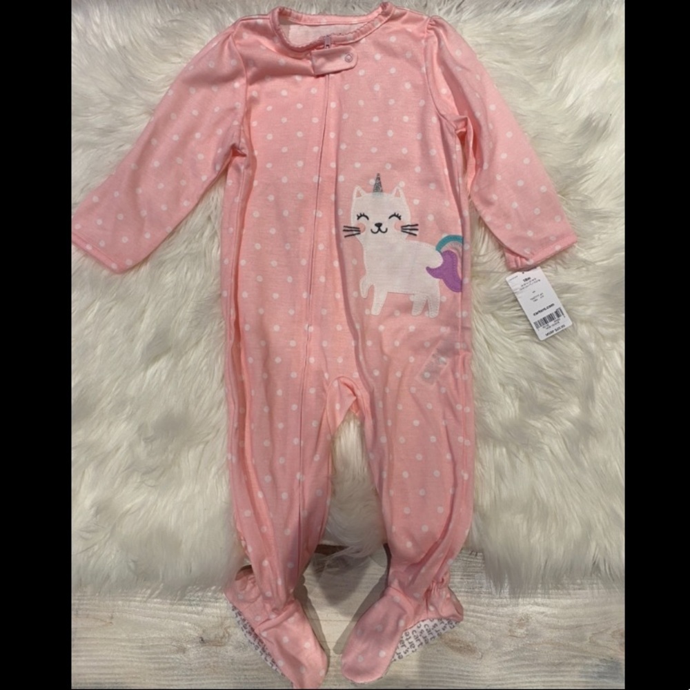 3 for $50 Carter’s one piece footed pajama NWT 18M